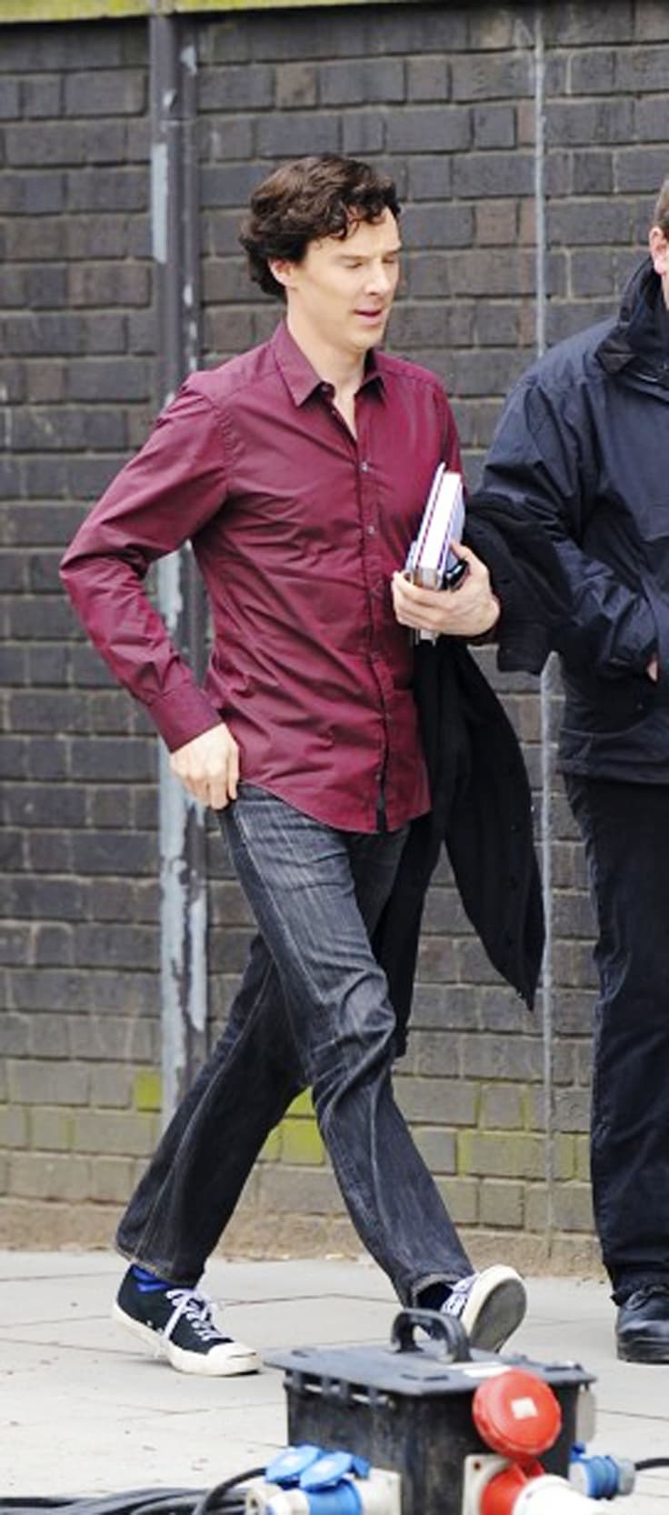 Benedict Cumberbatch’s Peacoat & Burgundy Shirt Outfit