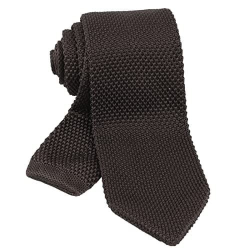 Brown knit tie